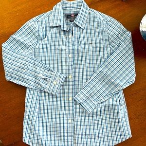 Vineyard Vines boy’s Whale button down  shirt size small (8-10) Like New!